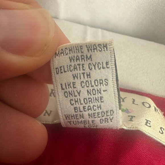 Erika Taylor Intimates Womens Red Satin Button-Up Short Sleeve Blouse Size L - Picture 4 of 4